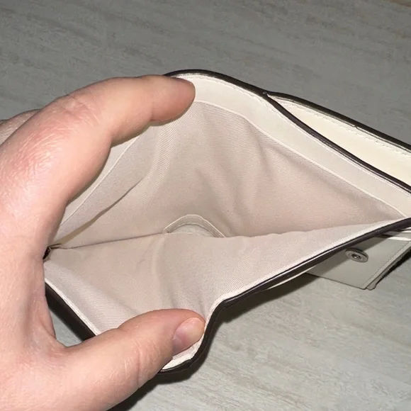 Coach Beige Signature Wallet - Picture 4 of 7